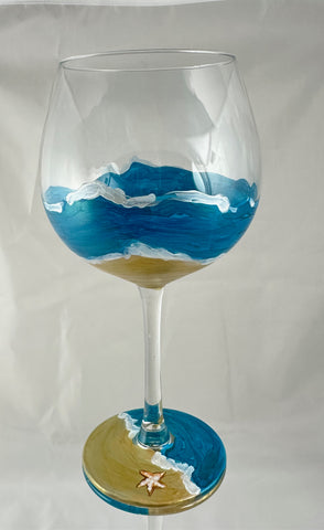 Hand painted beach (red) wine glasses