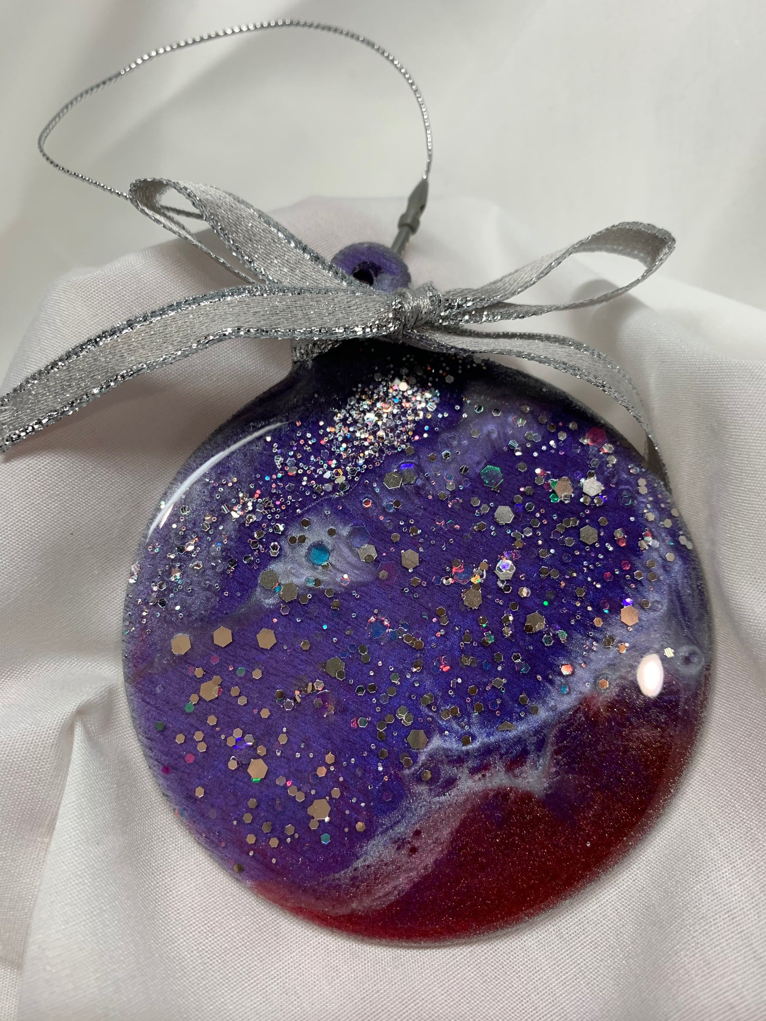 Resin Christmas ornament - Maroon - purple