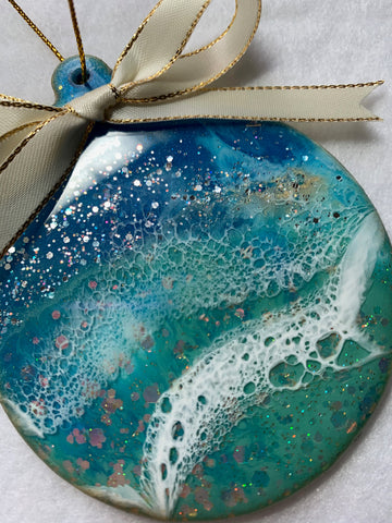 Resin Christmas ornament - Blue and mint green