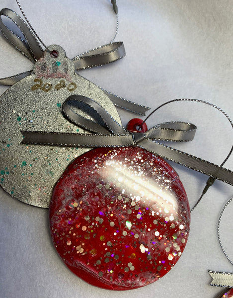 Resin Christmas ornament - Silver-red